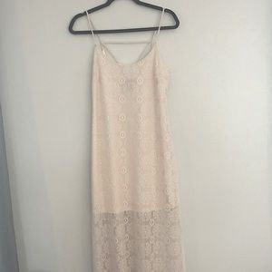 Boho ivory long lace dress. Wet Seal. Size L